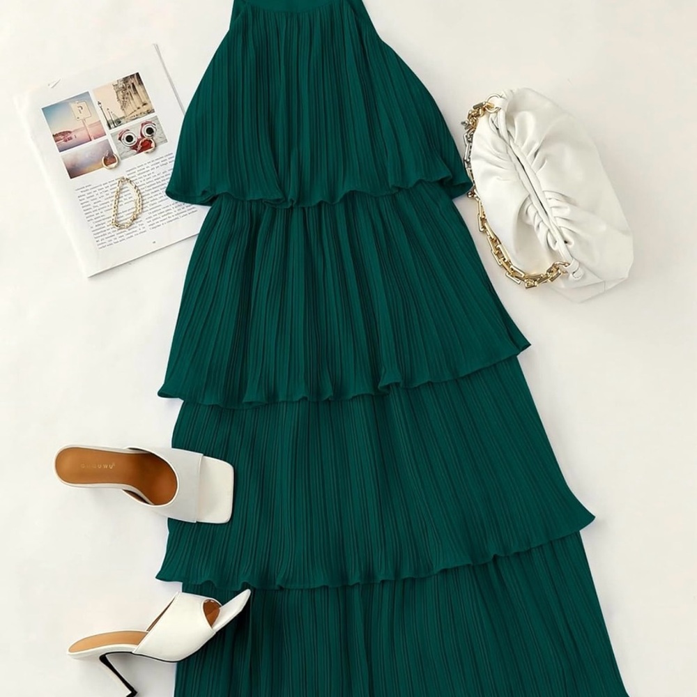 Elegant Green Tiered Maxi Dress